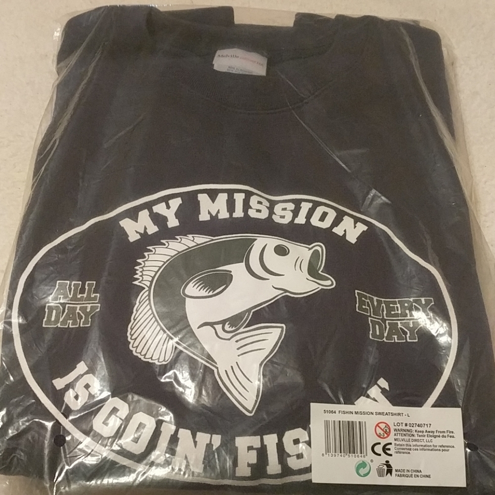 Fishing sweatshirts size large
